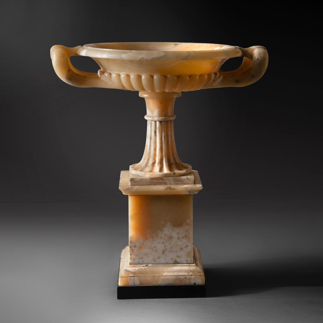 26. Tazza on Stand